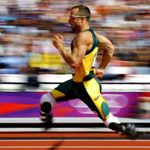 爱游戏综合娱乐-中超联赛多场精彩对决，赛季火热进行中，中超 联赛